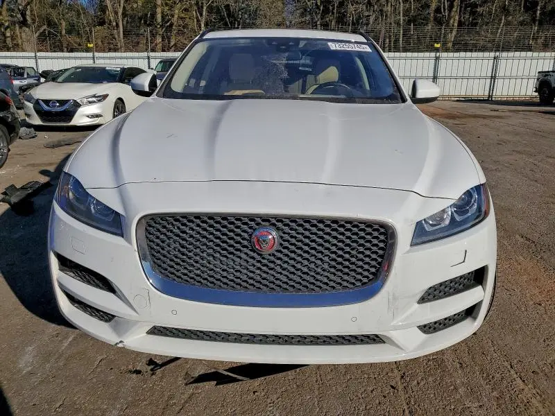 2018 JAGUAR F-PACE PREMIUM  