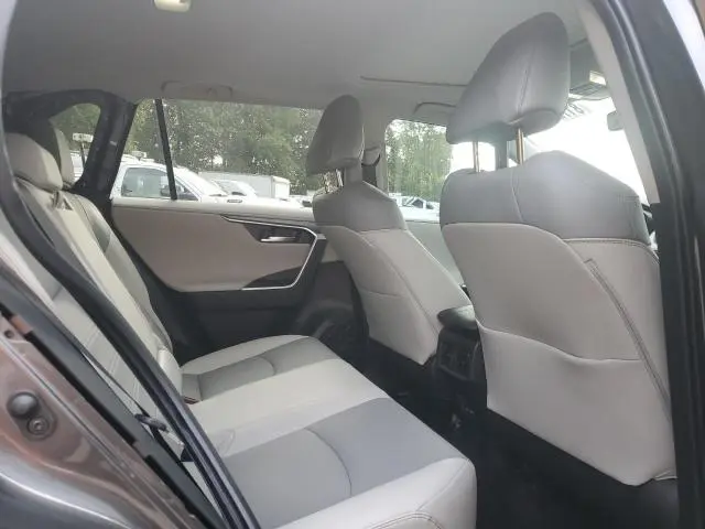 2025 TOYOTA RAV4 LIMITED  