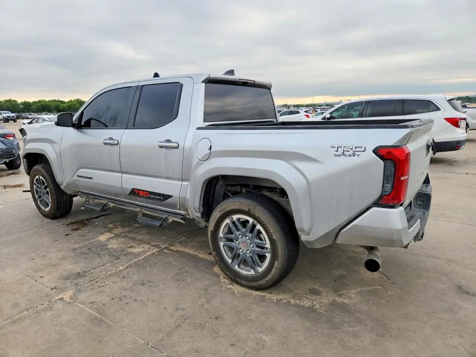 2025 TOYOTA TACOMA TRD SPORT  