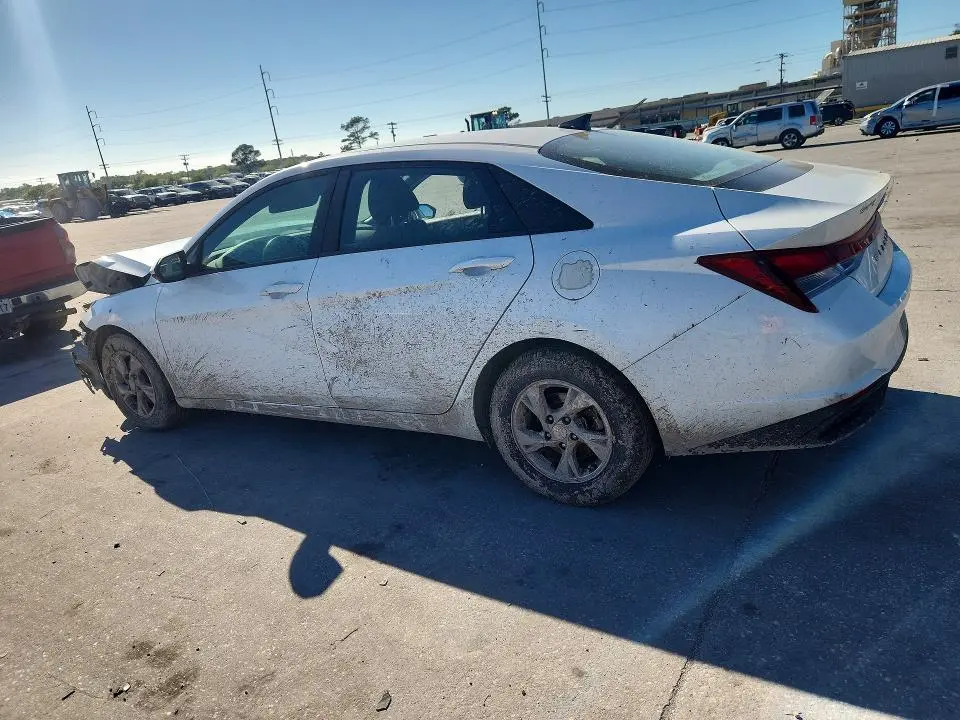 2021 HYUNDAI ELANTRA SE  