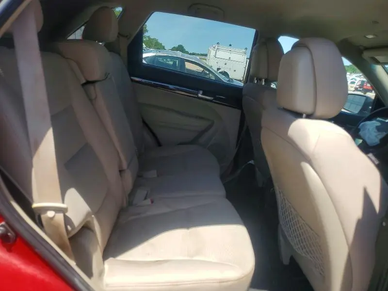 2014 KIA SORENTO LX  