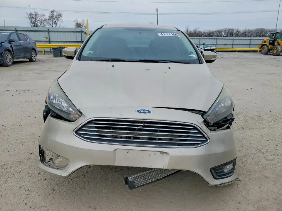 2017 FORD FOCUS SE  