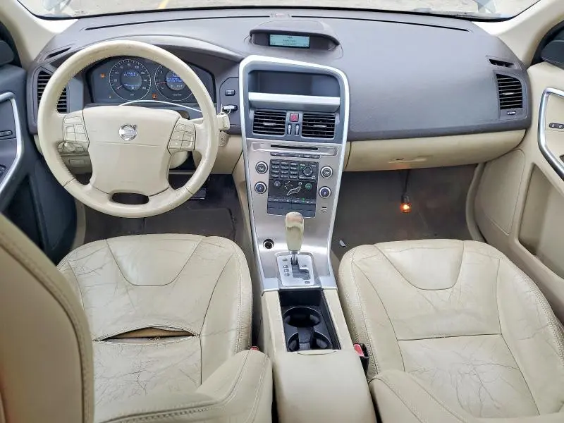 2010 VOLVO XC60 3.2  