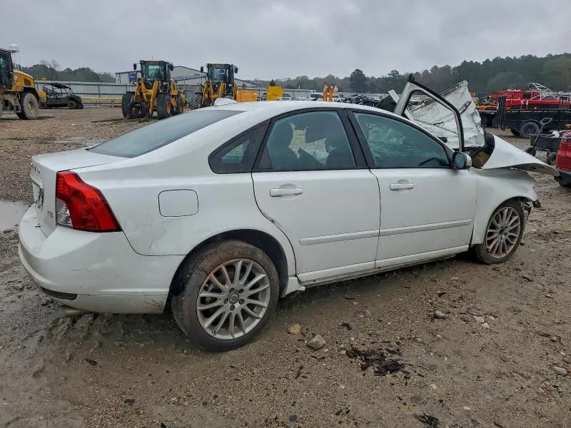 2011 VOLVO S40 T5  