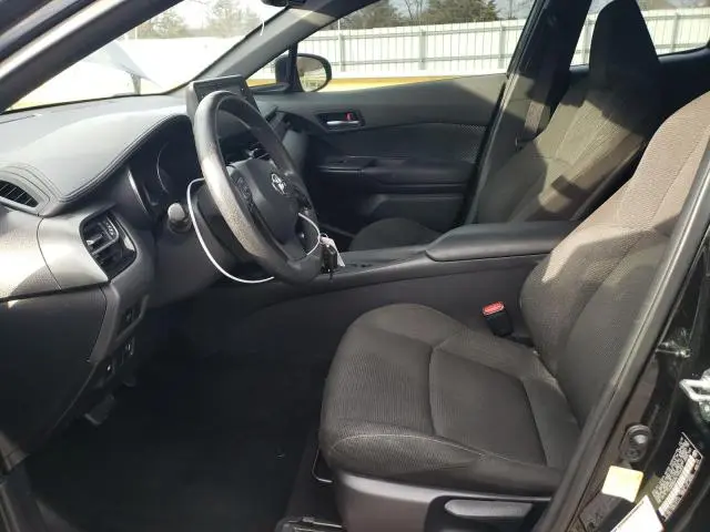 2019 TOYOTA C-HR XLE  