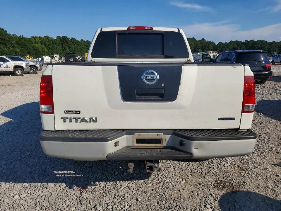 2011 NISSAN TITAN S  