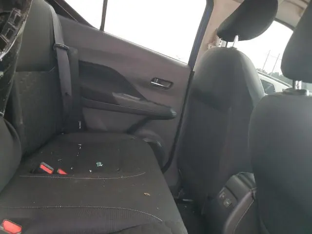 2021 NISSAN KICKS SV  