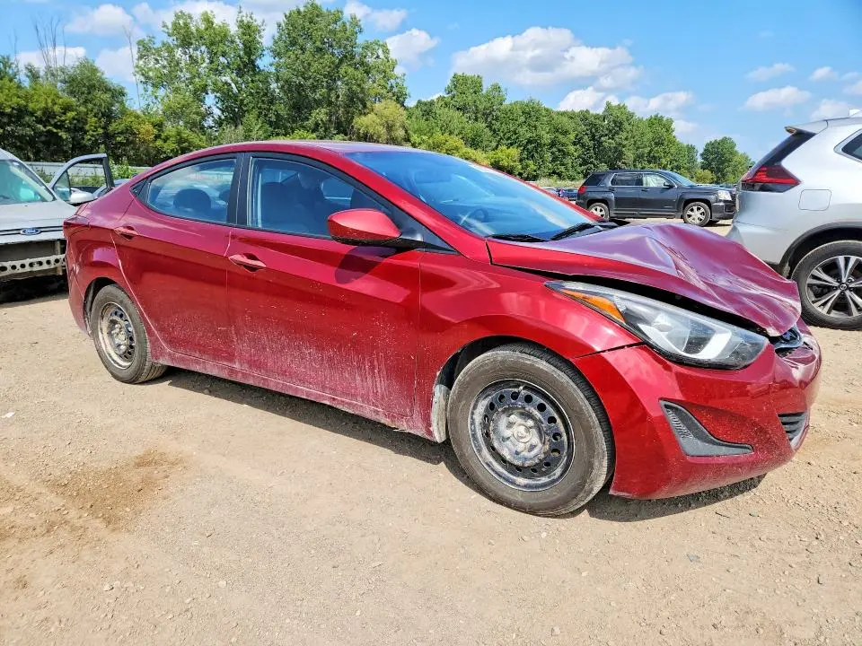 2016 HYUNDAI ELANTRA SE  