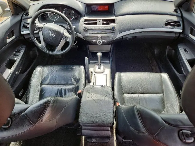 2011 HONDA ACCORD SE  