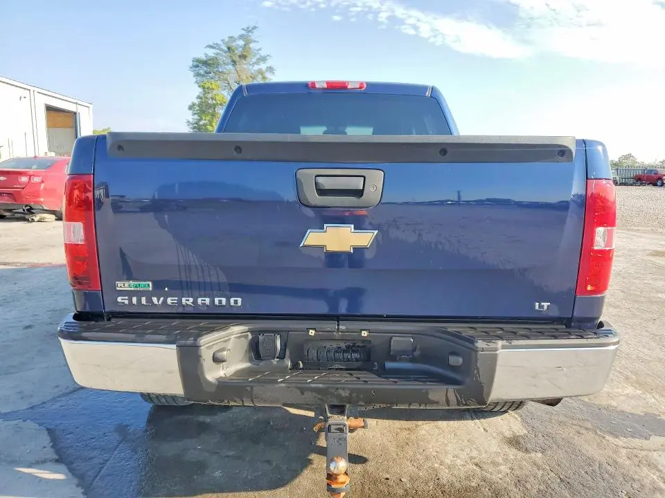 2011 CHEVROLET SILVERADO K1500 LT  