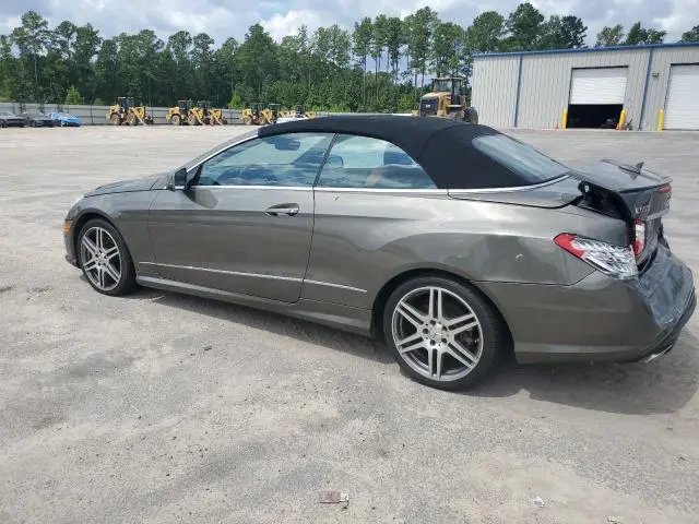 2011 MERCEDES-BENZ E 550  