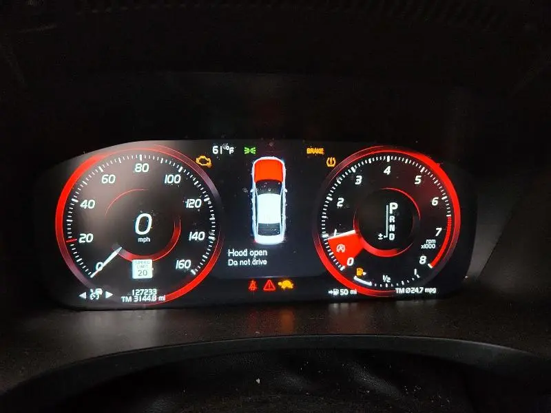2018 VOLVO S90 T5 MOMENTUM  