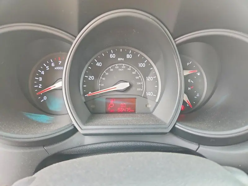 2014 KIA RIO LX  