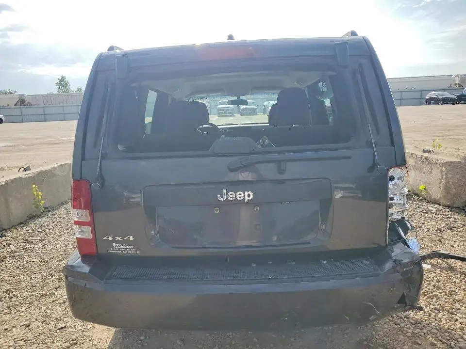 2011 JEEP LIBERTY SPORT  