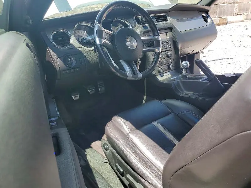 2012 FORD MUSTANG GT  
