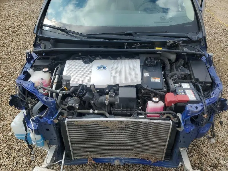 2018 TOYOTA PRIUS THREE  