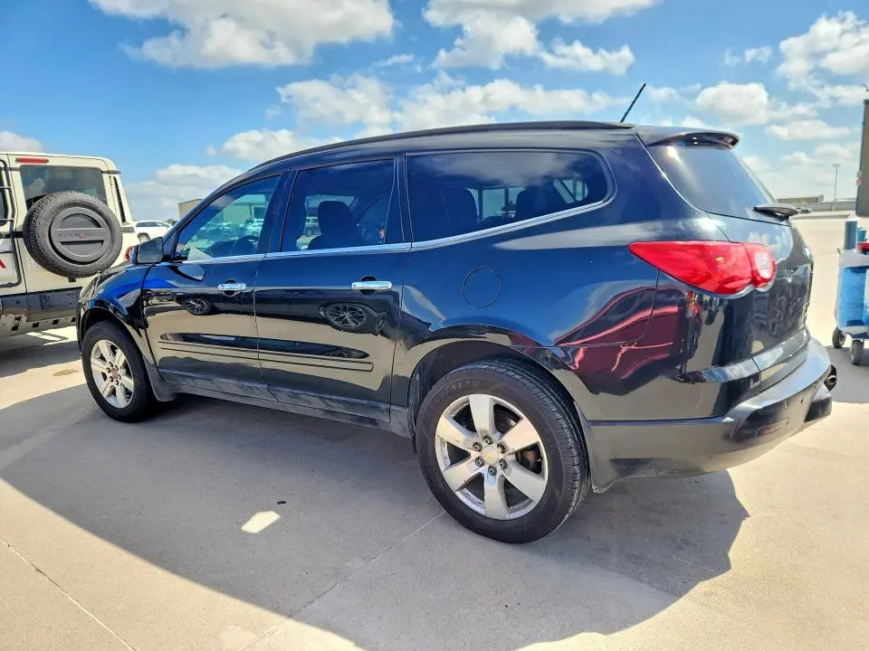 2012 CHEVROLET TRAVERSE LT  