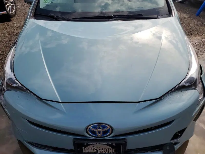 2016 TOYOTA PRIUS THREE  