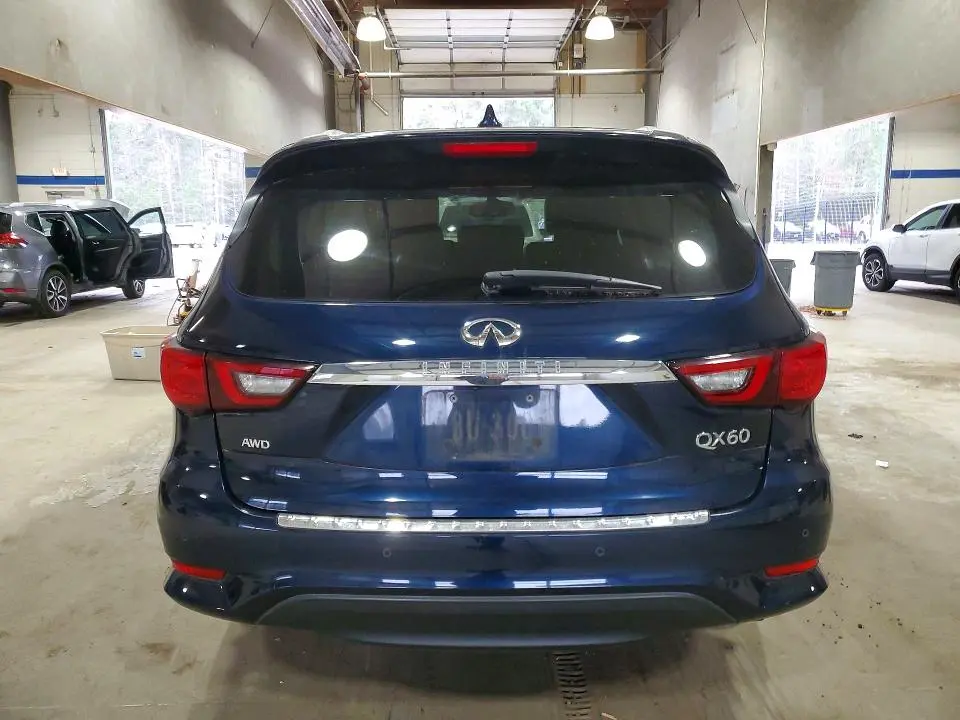 2020 INFINITI QX60 LUXE  