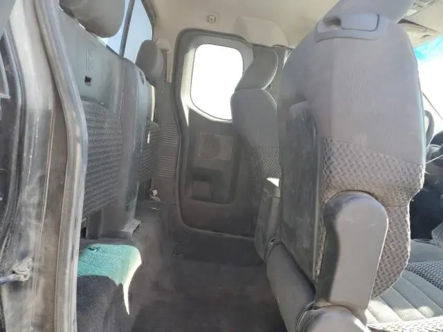 2010 NISSAN FRONTIER KING CAB SE  