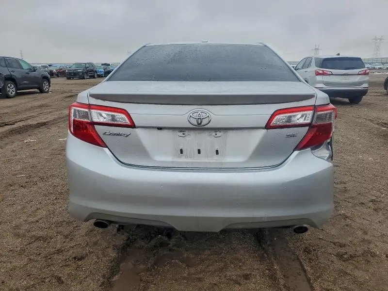 2012 TOYOTA CAMRY SE  