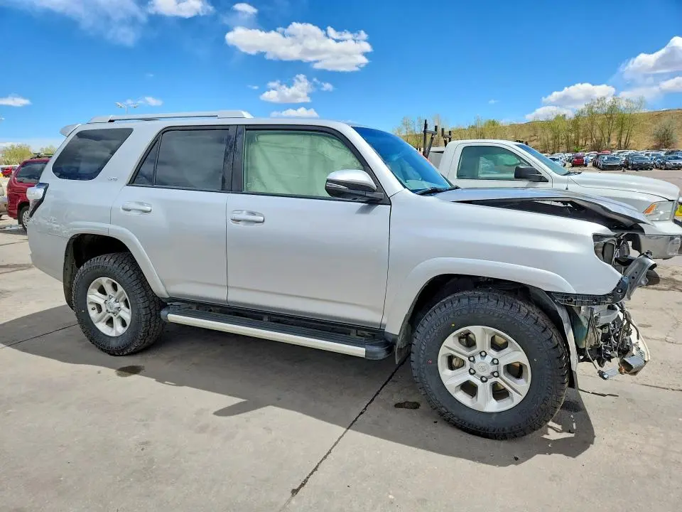 2016 TOYOTA 4RUNNER SR5 PREMIUM  