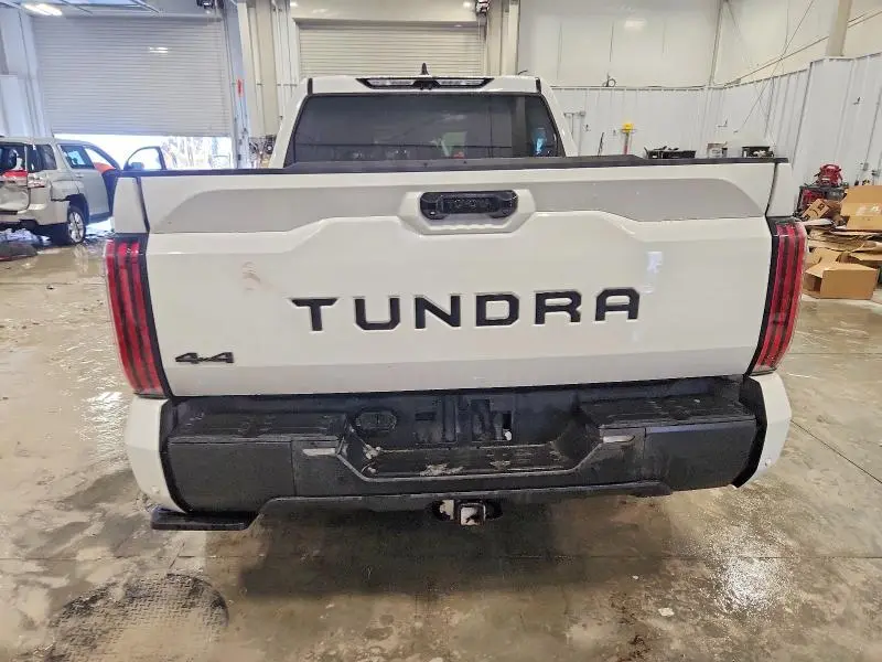 2024 TOYOTA TUNDRA LIMITED  