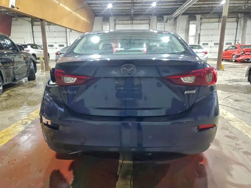 2018 MAZDA 3 TOURING  