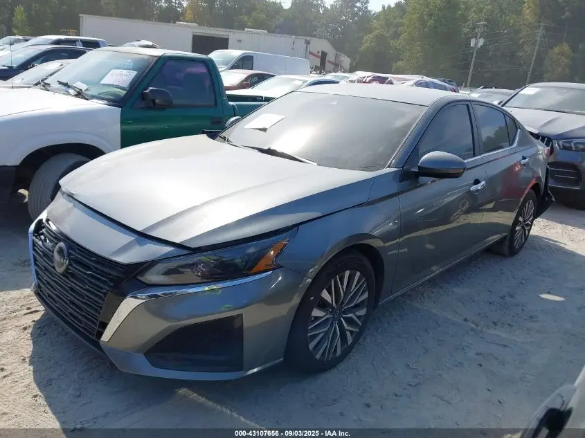 2023 NISSAN ALTIMA SV FWD