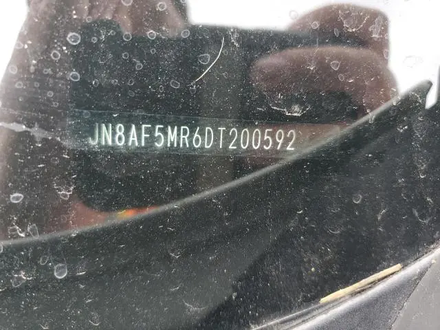 2013 NISSAN JUKE S  