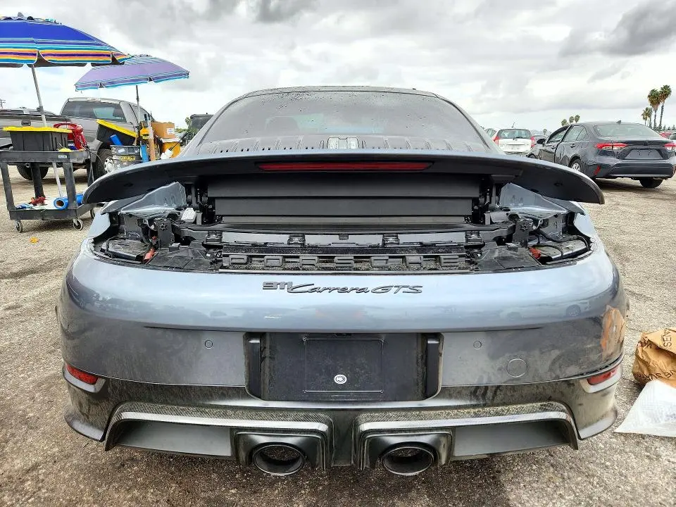 2026 PORSCHE 911 CARRERA GTS  