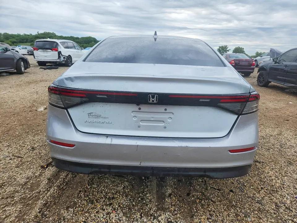 2024 HONDA ACCORD EX  