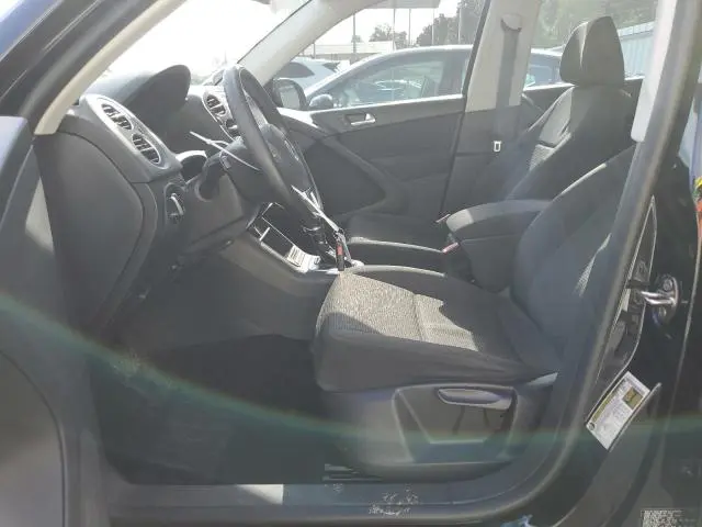 2014 VOLKSWAGEN TIGUAN S  