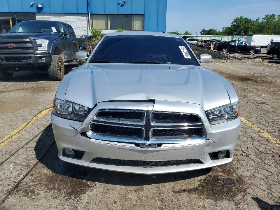 2012 DODGE CHARGER SXT  