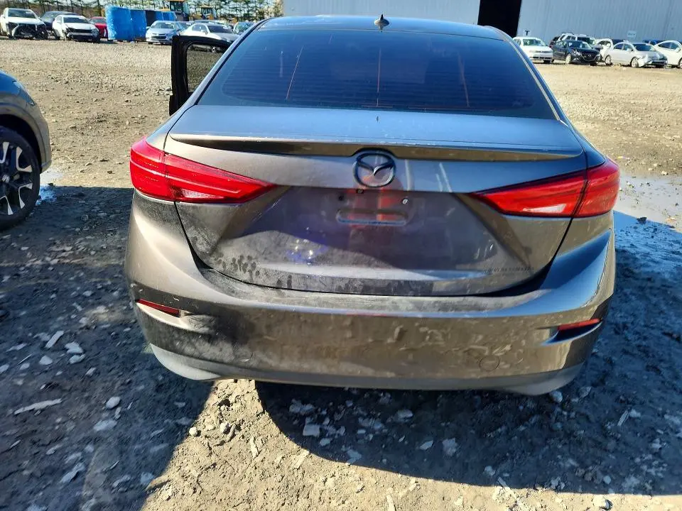 2015 MAZDA 3 GRAND TOURING  