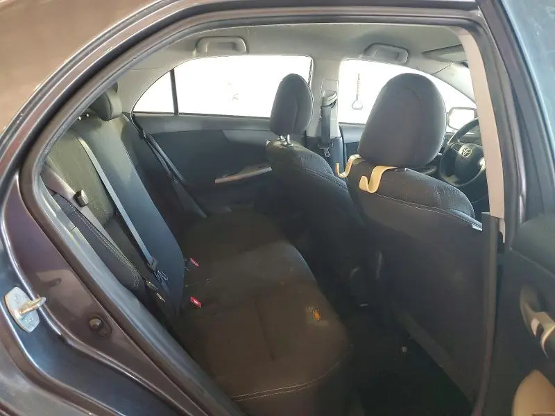2013 TOYOTA COROLLA S  