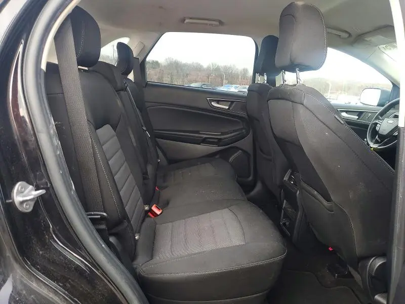 2020 FORD EDGE SE  