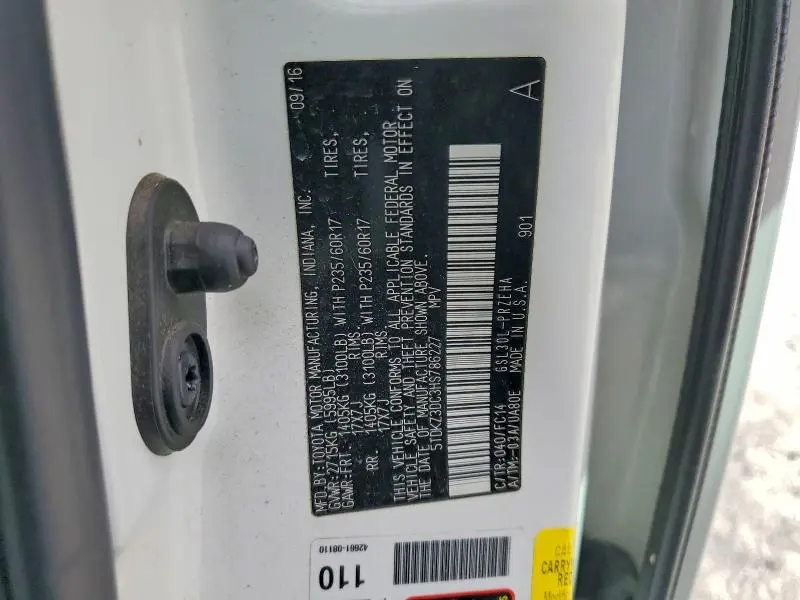 2017 TOYOTA SIENNA LE 8-PASSENGER  