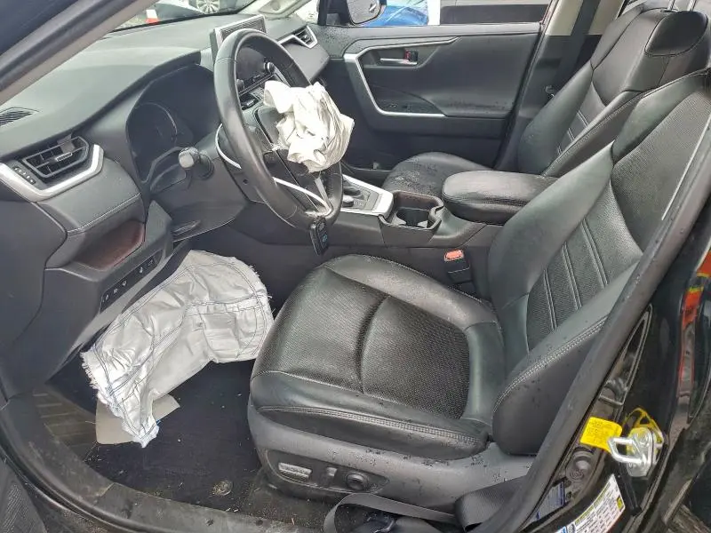 2021 TOYOTA RAV4 LIMITED  