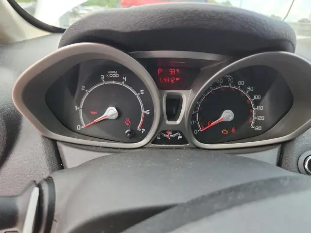 2011 FORD FIESTA SES  