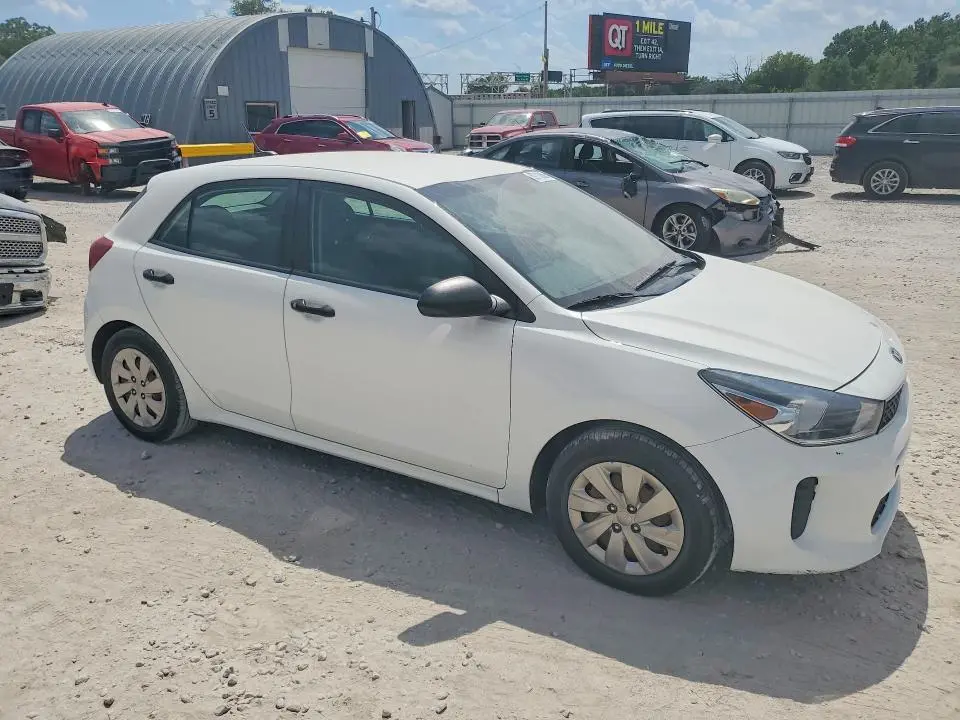 2018 KIA RIO   
