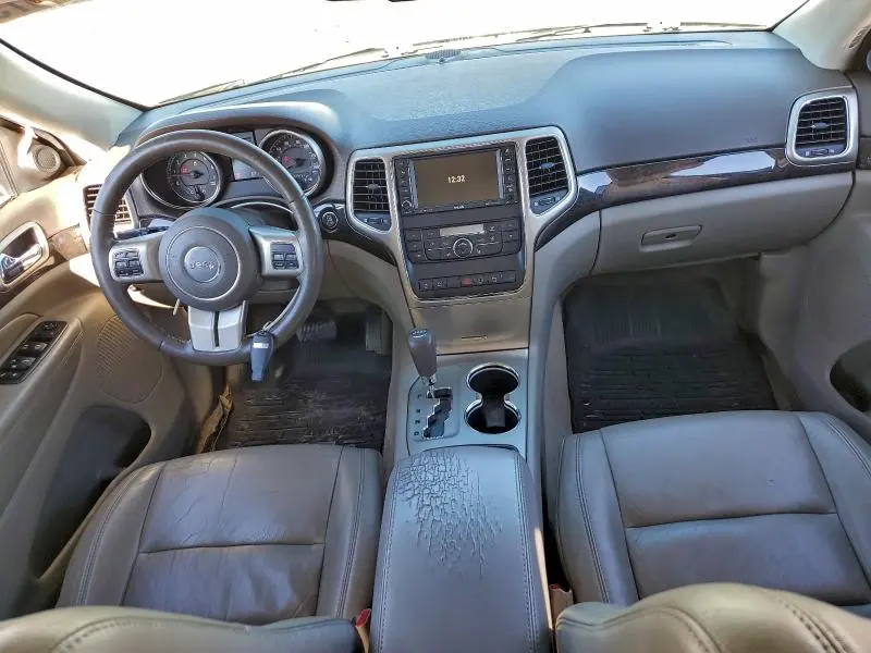 2011 JEEP GRAND CHEROKEE LAREDO  