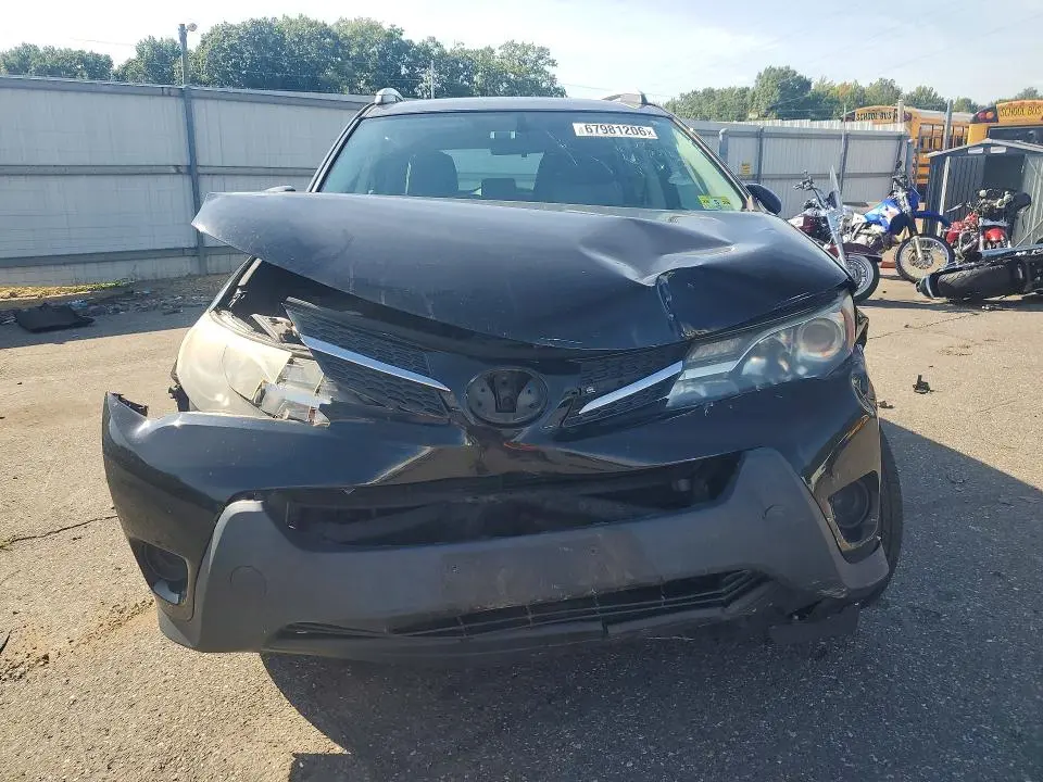 2013 TOYOTA RAV4 LE  