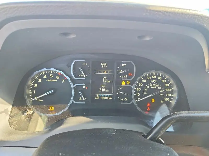 2021 TOYOTA TUNDRA SR5  