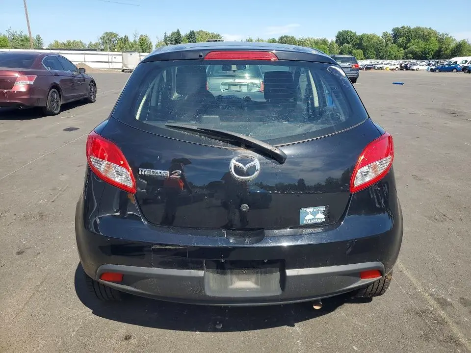 2012 MAZDA MAZDA2   