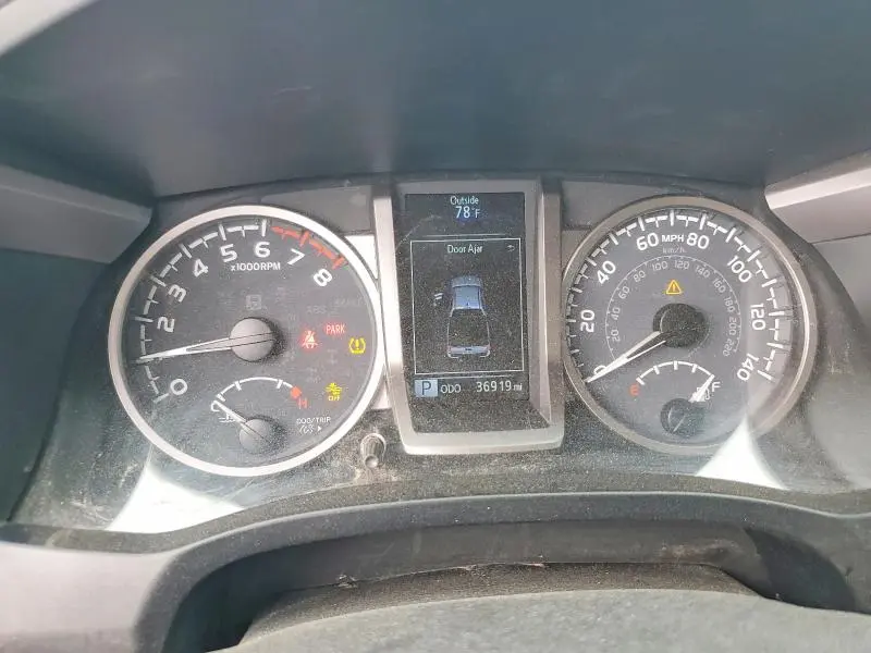 2023 TOYOTA TACOMA SR5 V6  