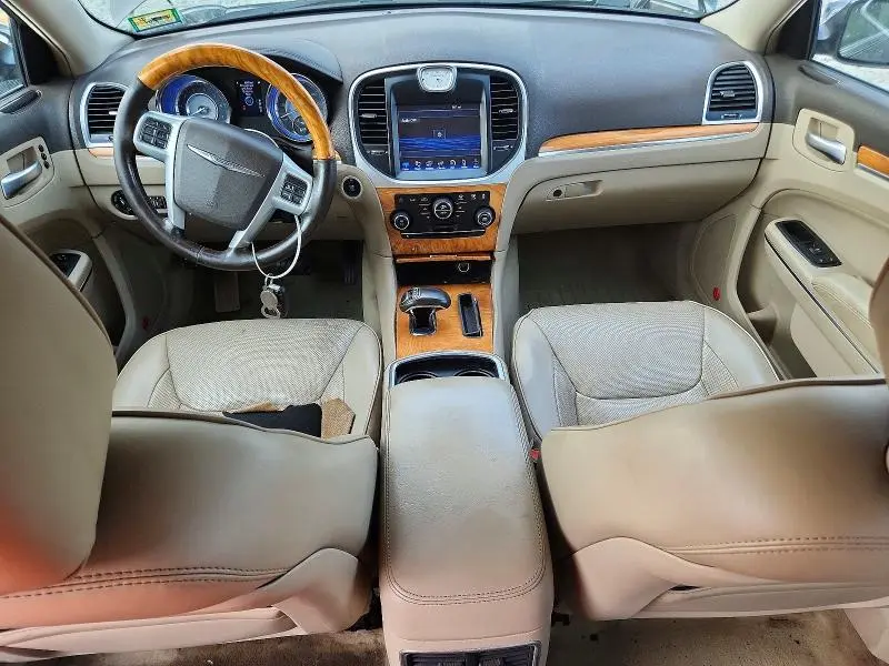 2013 CHRYSLER 300C   