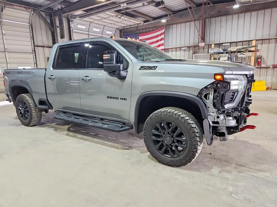 2025 CHEVROLET SILVERADO K2500 HEAVY DUTY LTZ  
