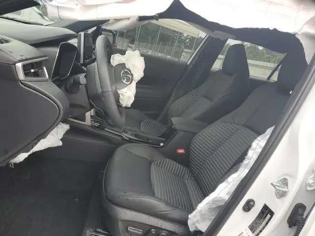 2024 TOYOTA COROLLA CROSS SE  