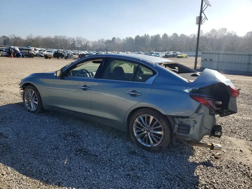2019 INFINITI Q50 LUXE  